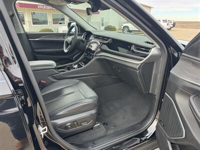 2023 Jeep Grand Cherokee 4xe 4x4  4x4 - Photo 13 - Lone Tree, IA 52755