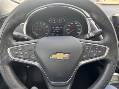 2023 Chevrolet Malibu LT - Photo 11 - Lone Tree, IA 52755