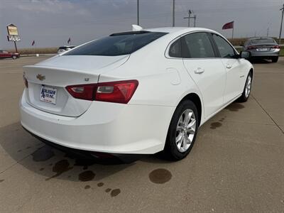 2023 Chevrolet Malibu LT - Photo 5 - Lone Tree, IA 52755