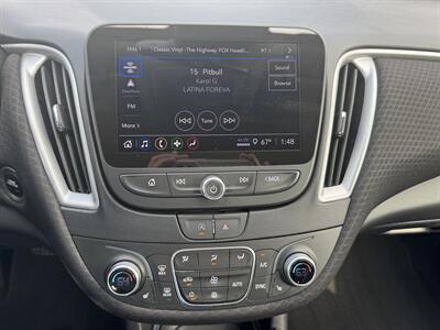 2023 Chevrolet Malibu LT - Photo 10 - Lone Tree, IA 52755
