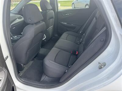 2023 Chevrolet Malibu LT - Photo 12 - Lone Tree, IA 52755