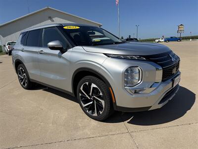 2022 Mitsubishi Outlander SE Launch Edition   - Photo 1 - Lone Tree, IA 52755
