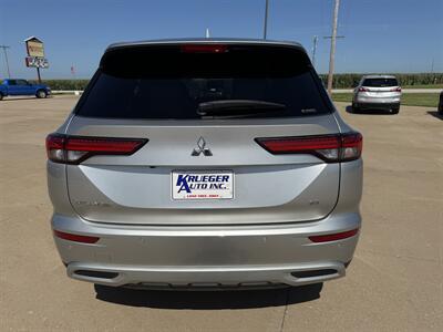 2022 Mitsubishi Outlander SE Launch Edition   - Photo 17 - Lone Tree, IA 52755