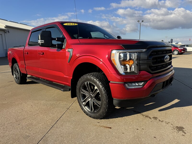 2021 Ford F-150 XLT  Crew Cab 4x4