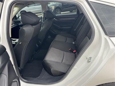 2022 Honda Accord Hybrid   - Photo 12 - Lone Tree, IA 52755