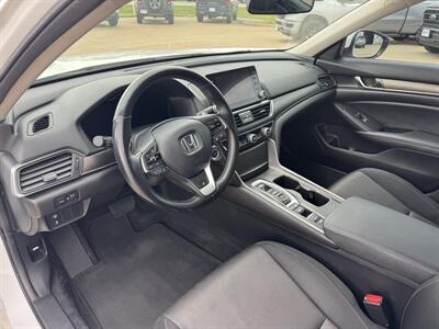 2022 Honda Accord Hybrid   - Photo 9 - Lone Tree, IA 52755
