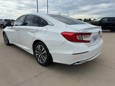 2022 Honda Accord Hybrid   - Photo 6 - Lone Tree, IA 52755