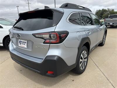 2023 Subaru Outback Premium AWD - Photo 3 - Lone Tree, IA 52755
