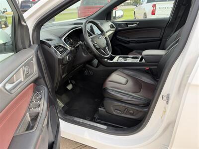 2021 Ford Edge Titanium AWD - Photo 8 - Lone Tree, IA 52755