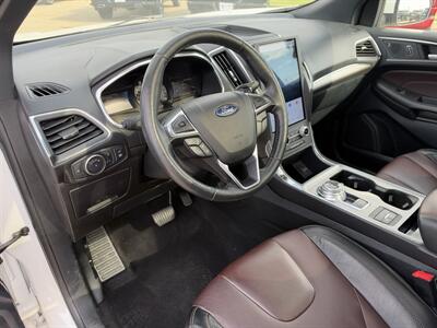 2021 Ford Edge Titanium AWD - Photo 9 - Lone Tree, IA 52755