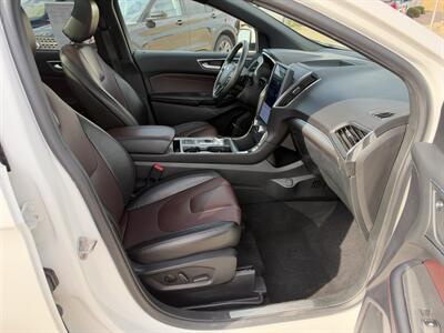 2021 Ford Edge Titanium AWD - Photo 16 - Lone Tree, IA 52755