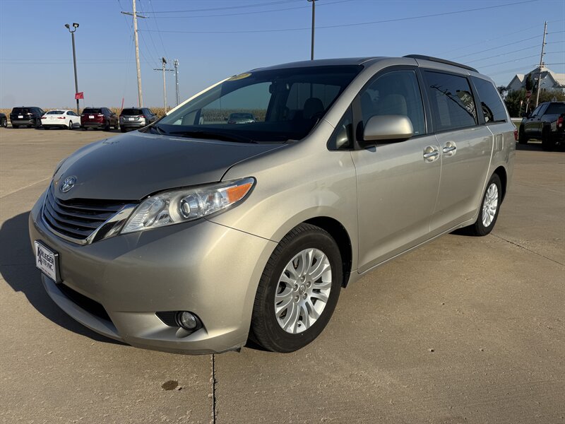 2017 Toyota Sienna