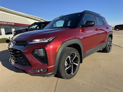 2023 Chevrolet Trailblazer RS  AWD - Photo 2 - Lone Tree, IA 52755