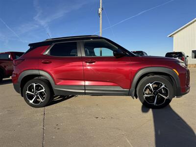 2023 Chevrolet Trailblazer RS  AWD - Photo 4 - Lone Tree, IA 52755