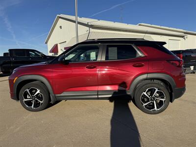 2023 Chevrolet Trailblazer RS  AWD - Photo 3 - Lone Tree, IA 52755