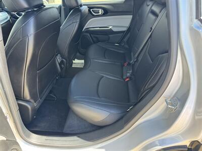 2024 Jeep Compass Limited  4x4 - Photo 13 - Lone Tree, IA 52755