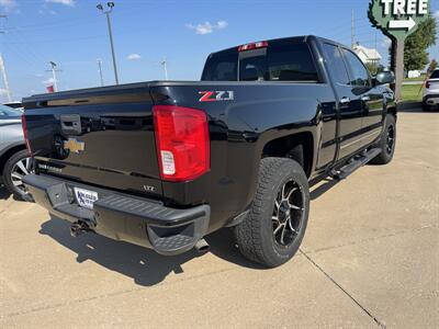 2018 Chevrolet Silverado 1500 LTZ  Double Cab 4x4 - Photo 5 - Lone Tree, IA 52755