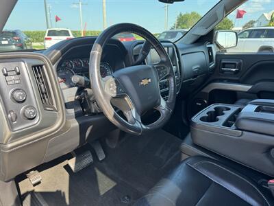 2018 Chevrolet Silverado 1500 LTZ  Double Cab 4x4 - Photo 10 - Lone Tree, IA 52755
