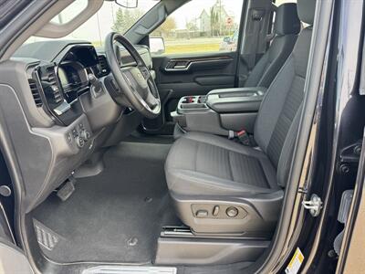 2024 Chevrolet Silverado 1500 LT  Crew Cab 4x4 - Photo 9 - Lone Tree, IA 52755