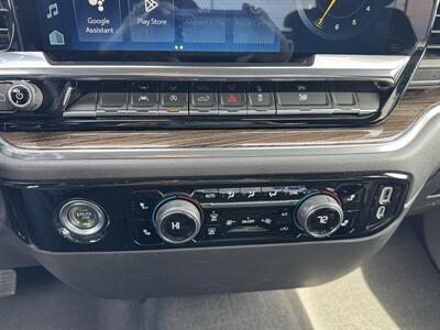 2024 Chevrolet Silverado 1500 LT  Crew Cab 4x4 - Photo 12 - Lone Tree, IA 52755