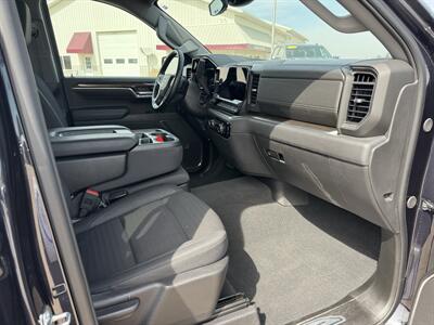 2024 Chevrolet Silverado 1500 LT  Crew Cab 4x4 - Photo 17 - Lone Tree, IA 52755