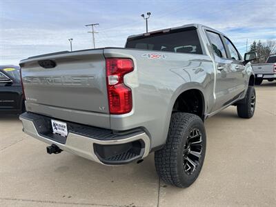 2025 Chevrolet Silverado 1500 LT Crew 4x4  6 " Rough Country Lift - Photo 6 - Lone Tree, IA 52755