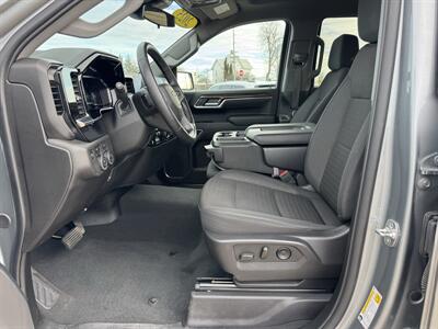 2025 Chevrolet Silverado 1500 LT Crew 4x4  6 " Rough Country Lift - Photo 9 - Lone Tree, IA 52755