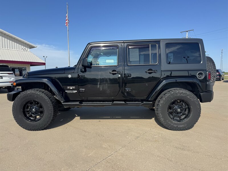 2018 Jeep Wrangler JK Unlimited Sahara  4x4