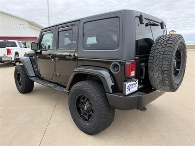 2018 Jeep Wrangler JK Unlimited Sahara 4x4 - Photo 7 - Lone Tree, IA 52755