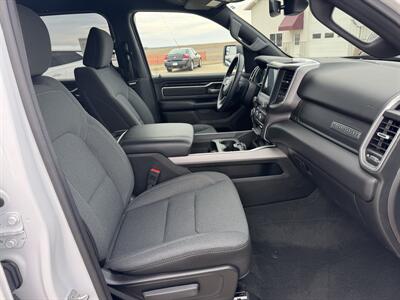 2023 RAM 1500 Big Horn  Crew Cab 4x4 - Photo 16 - Lone Tree, IA 52755