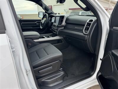 2023 RAM 1500 Big Horn  Crew Cab 4x4 - Photo 14 - Lone Tree, IA 52755