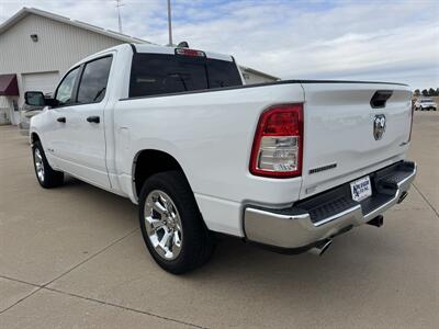 2023 RAM 1500 Big Horn  Crew Cab 4x4 - Photo 4 - Lone Tree, IA 52755