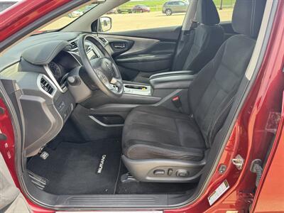 2018 Nissan Murano SV  AWD - Photo 8 - Lone Tree, IA 52755