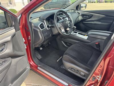 2018 Nissan Murano SV  AWD - Photo 9 - Lone Tree, IA 52755