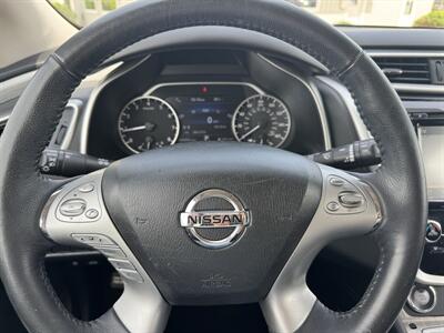2018 Nissan Murano SV  AWD - Photo 10 - Lone Tree, IA 52755