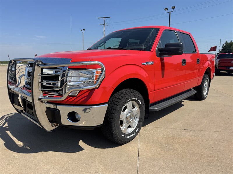 2014 Ford F-150 XLT  Crew Cab 4x4