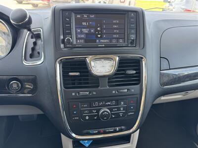 2015 Chrysler Town & Country Touring-L   - Photo 12 - Lone Tree, IA 52755