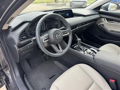 2019 Mazda Mazda3 Sedan Preferred  AWD - Photo 9 - Lone Tree, IA 52755