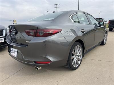 2019 Mazda Mazda3 Sedan Preferred  AWD - Photo 6 - Lone Tree, IA 52755
