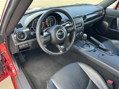 2015 Mazda MX-5 Miata Grand Touring Convertible - Photo 15 - Lone Tree, IA 52755