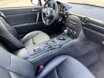 2015 Mazda MX-5 Miata Grand Touring Convertible - Photo 18 - Lone Tree, IA 52755