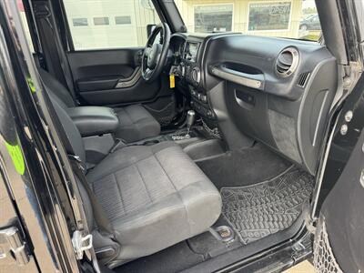 2012 Jeep Wrangler Unlimited Sport  4x4 - Photo 13 - Lone Tree, IA 52755