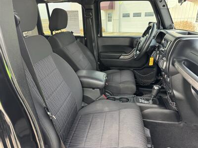 2012 Jeep Wrangler Unlimited Sport  4x4 - Photo 14 - Lone Tree, IA 52755