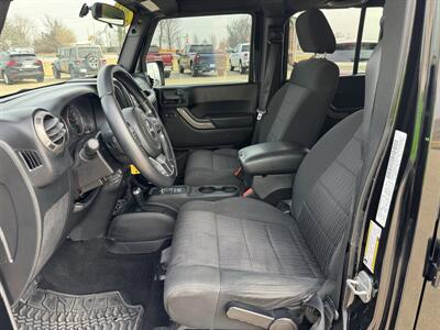 2012 Jeep Wrangler Unlimited Sport  4x4 - Photo 8 - Lone Tree, IA 52755
