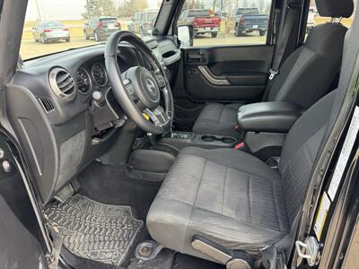 2012 Jeep Wrangler Unlimited Sport  4x4 - Photo 9 - Lone Tree, IA 52755
