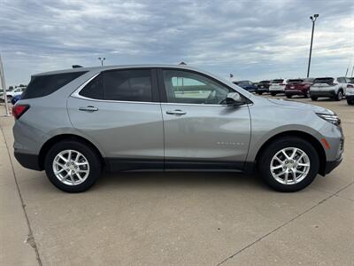 2023 Chevrolet Equinox LT   - Photo 3 - Lone Tree, IA 52755