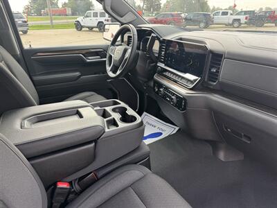 2024 Chevrolet Silverado 1500 LT Crew Cab 4x4 - Photo 17 - Lone Tree, IA 52755