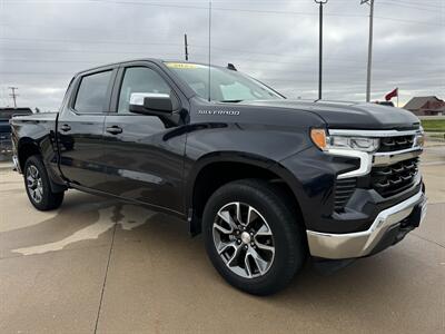 2022 Chevrolet Silverado 1500 LT  Crew Cab 4x4