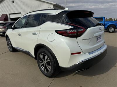 2023 Nissan Murano SV  AWD - Photo 4 - Lone Tree, IA 52755