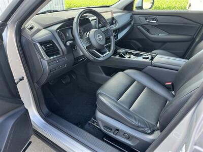 2023 Nissan Rogue SV  AWD  "Premium Package " - Photo 10 - Lone Tree, IA 52755